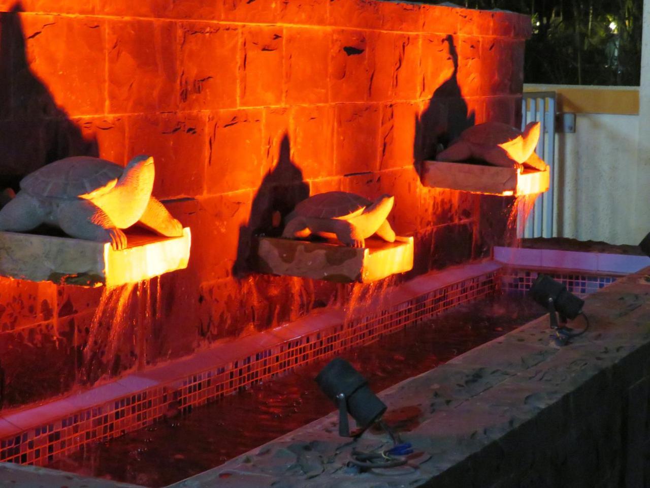 City Palace Resort Lonavala Luaran gambar